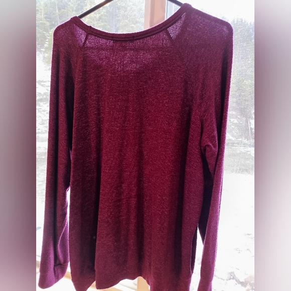 Buffalo David Bitton Maroon Long Sleeve Top - Picture 3 of 3